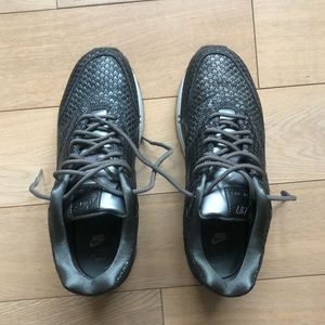 Nike Greysilver Print Airmax